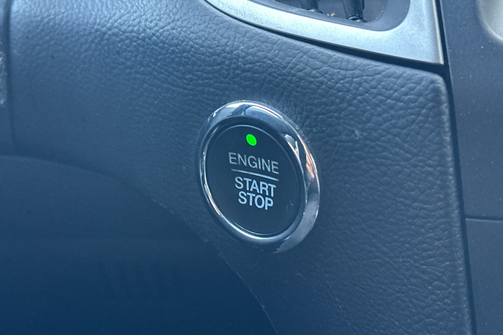 Thumbnail: 2020 Ford Edge - 25