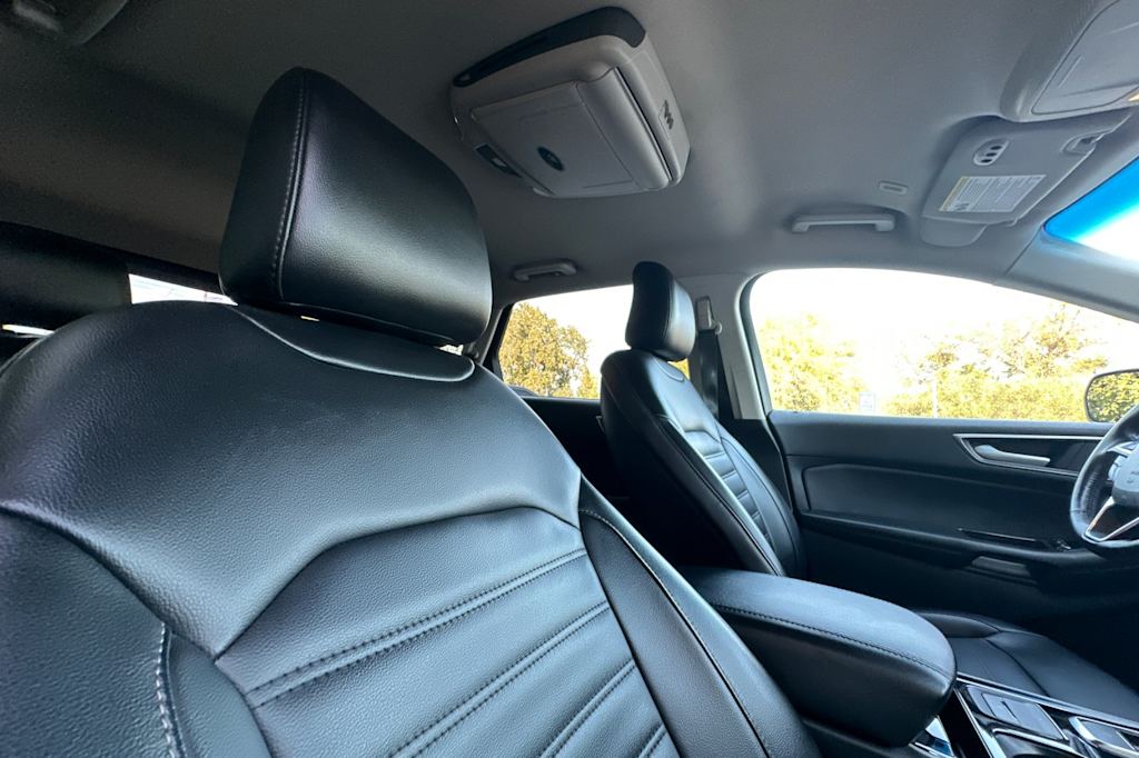 Thumbnail: 2020 Ford Edge - 9