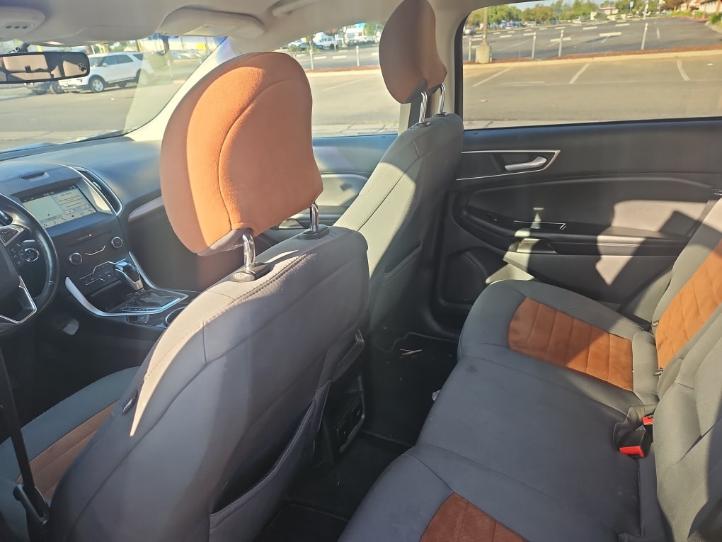 Thumbnail: 2018 Ford Edge - 10