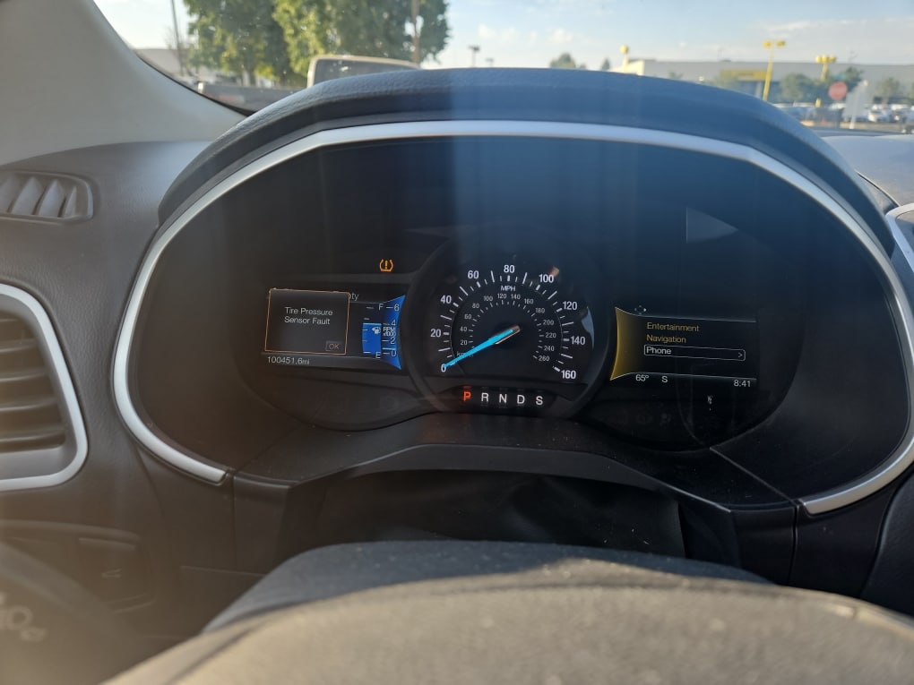 Thumbnail: 2018 Ford Edge - 15