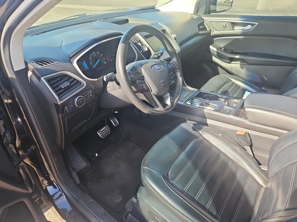 Thumbnail: 2020 Ford Edge - 12