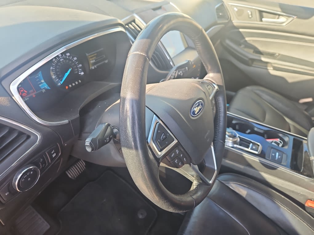 Thumbnail: 2020 Ford Edge - 2
