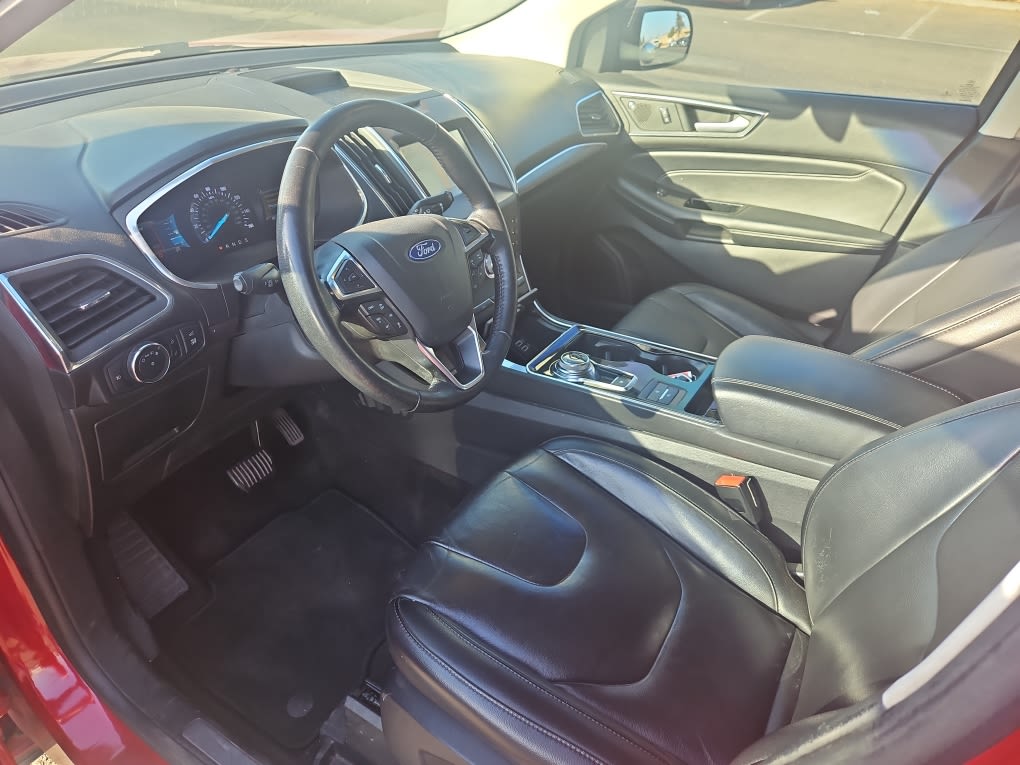 Thumbnail: 2020 Ford Edge - 13