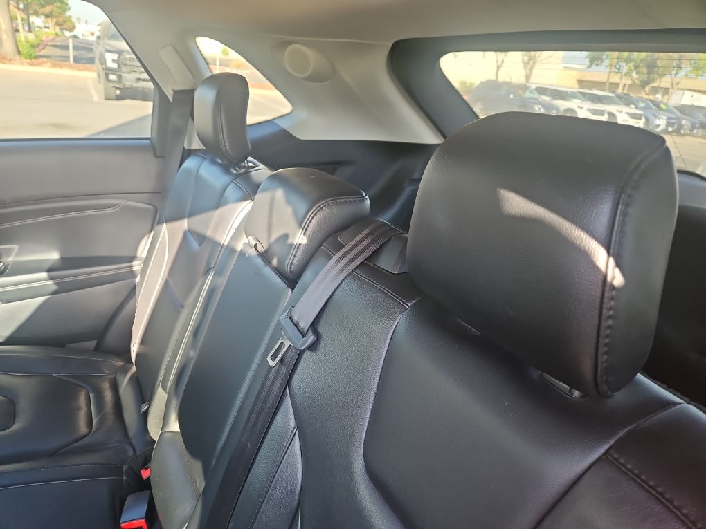 Thumbnail: 2020 Ford Edge - 10