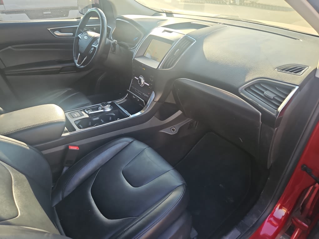 Thumbnail: 2020 Ford Edge - 11