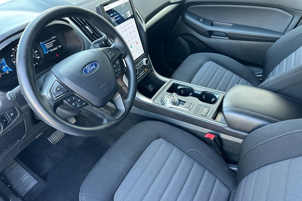 Thumbnail: 2024 Ford Edge - 9