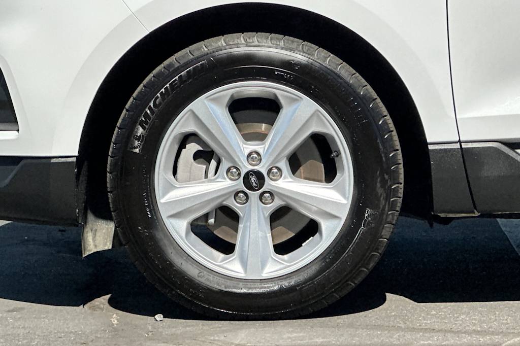 Thumbnail: 2024 Ford Edge - 8