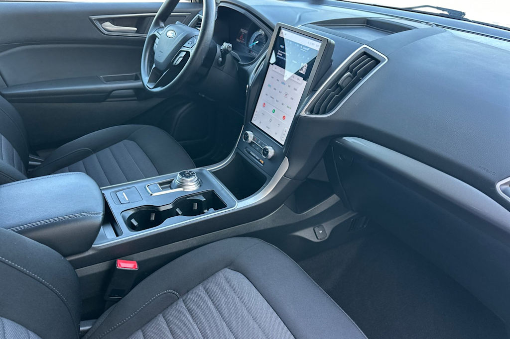 Thumbnail: 2024 Ford Edge - 14