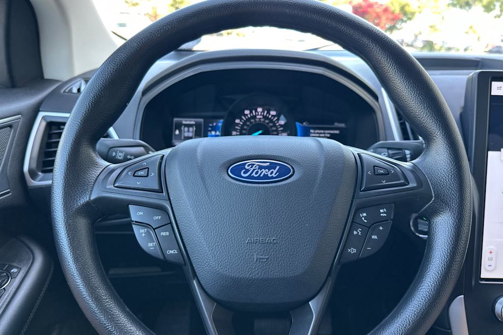 Thumbnail: 2024 Ford Edge - 28
