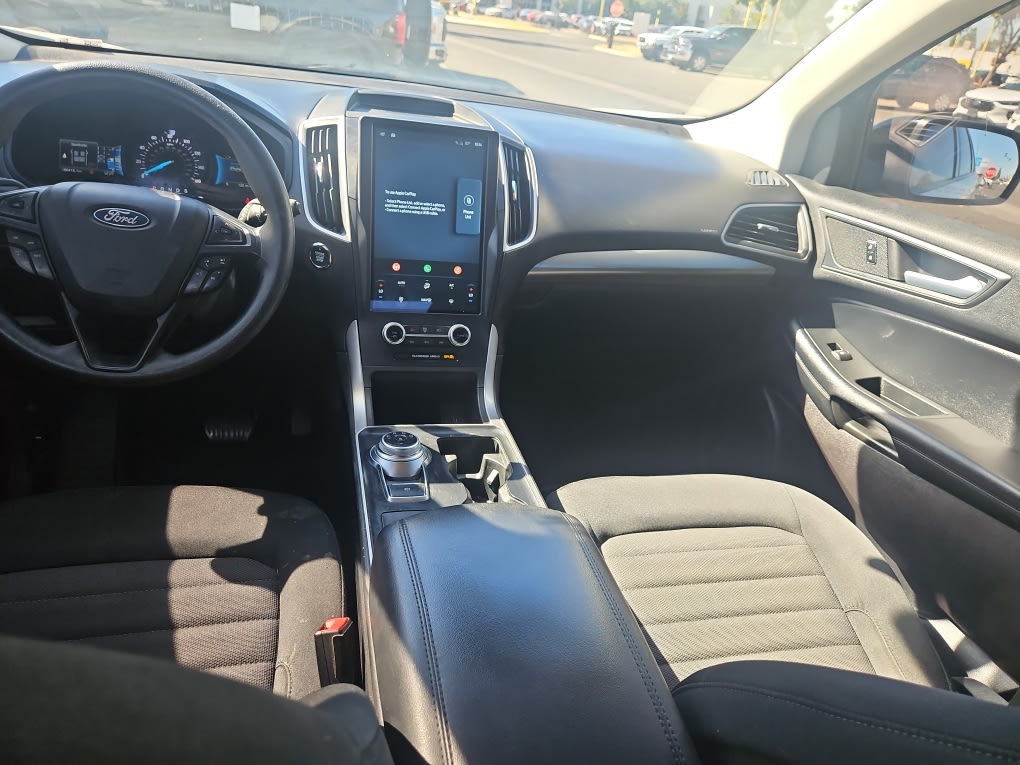 Thumbnail: 2022 Ford Edge - 6