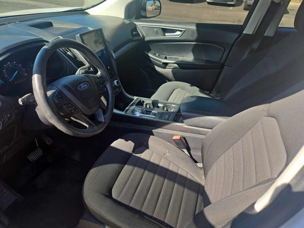 Thumbnail: 2022 Ford Edge - 8