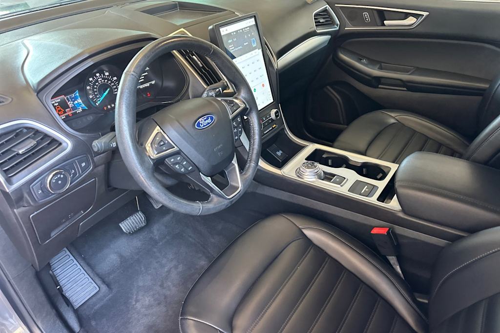 Thumbnail: 2022 Ford Edge - 9
