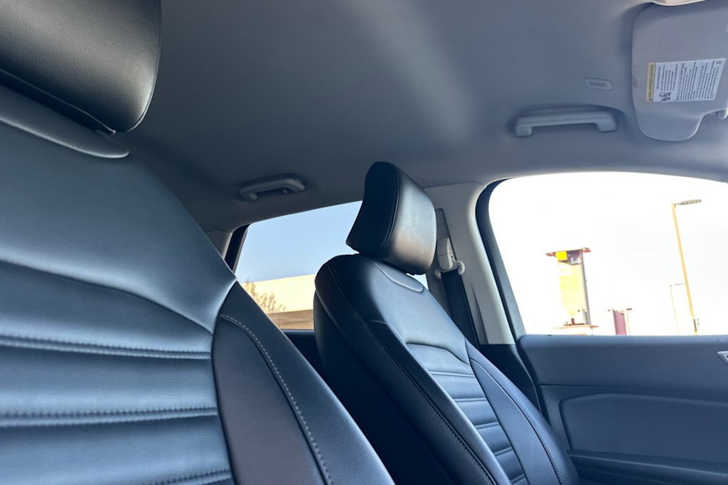 Thumbnail: 2024 Ford Edge - 23