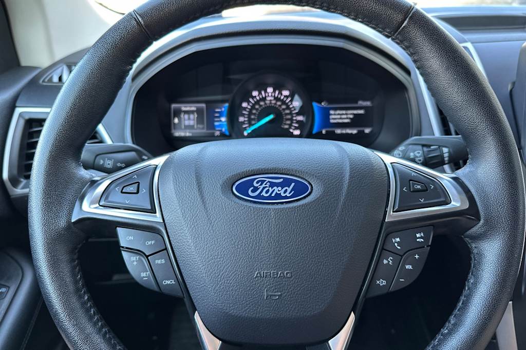 Thumbnail: 2024 Ford Edge - 27