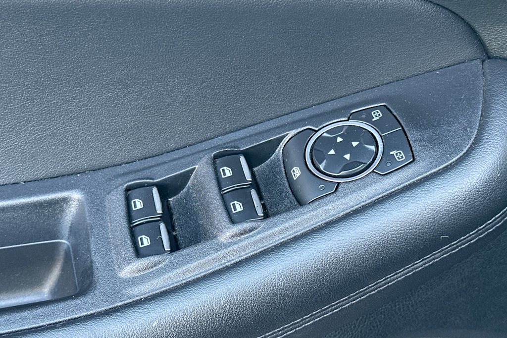 Thumbnail: 2024 Ford Edge - 22