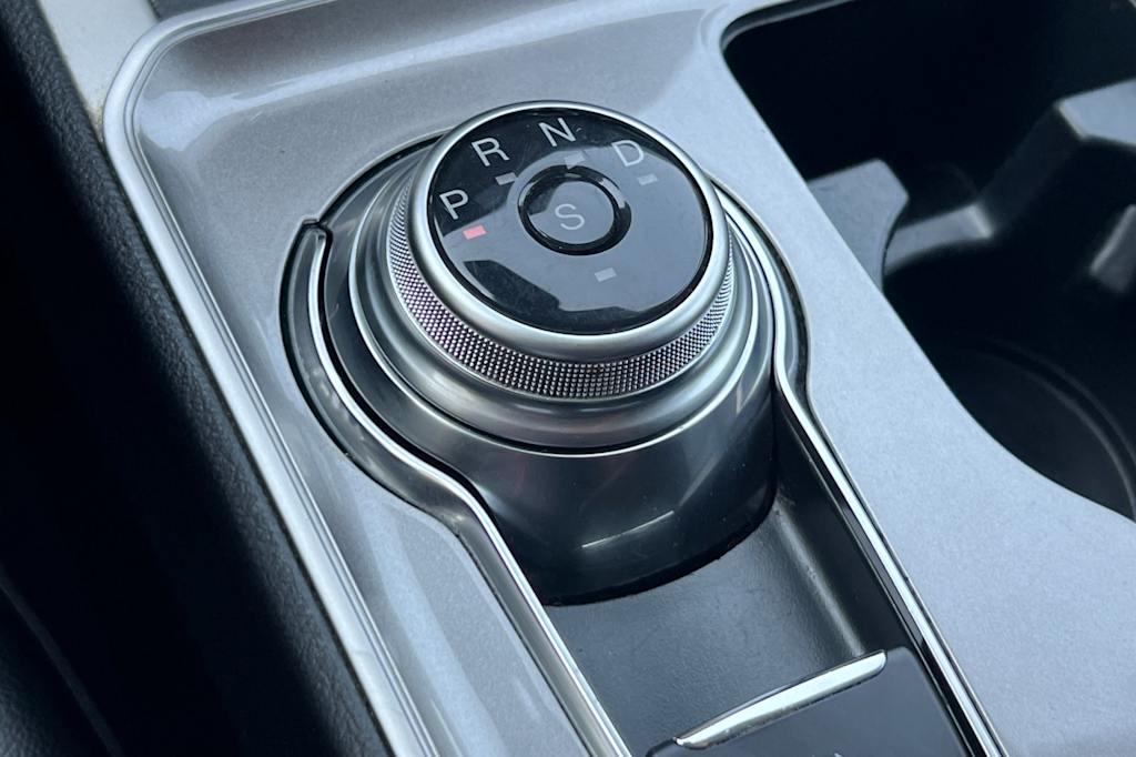 Thumbnail: 2024 Ford Edge - 15