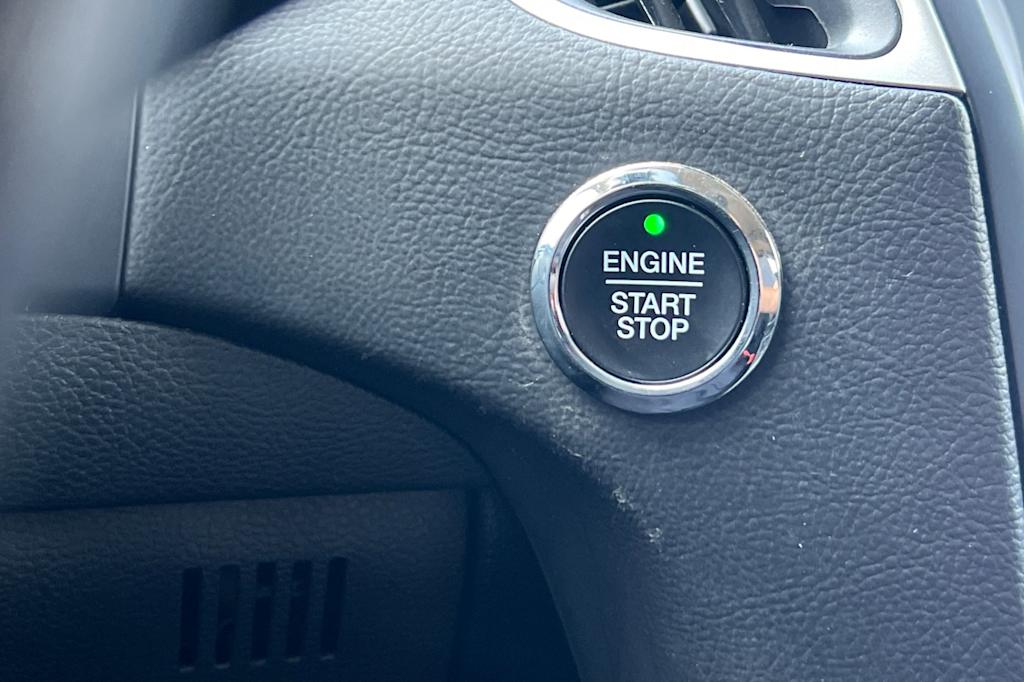 Thumbnail: 2024 Ford Edge - 26