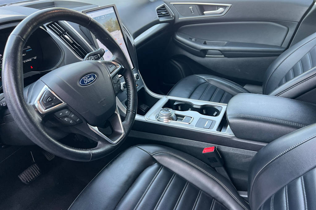 Thumbnail: 2024 Ford Edge - 9