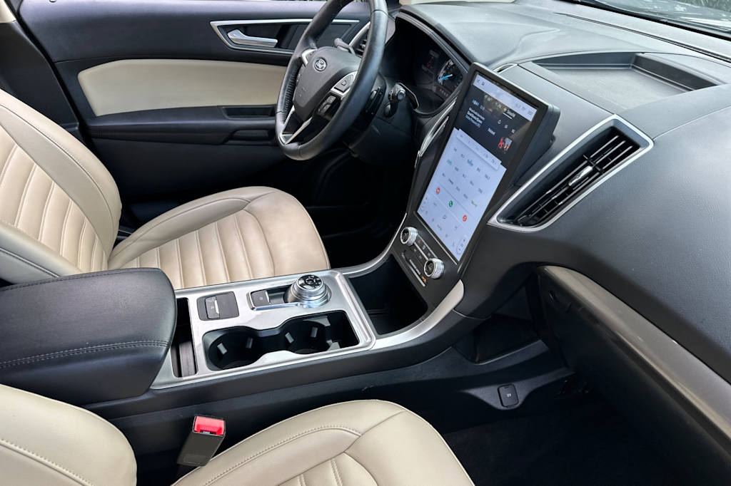Thumbnail: 2024 Ford Edge - 13