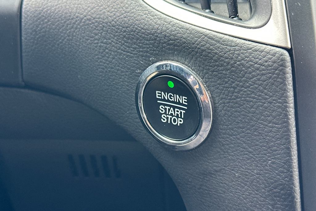 Thumbnail: 2024 Ford Edge - 25