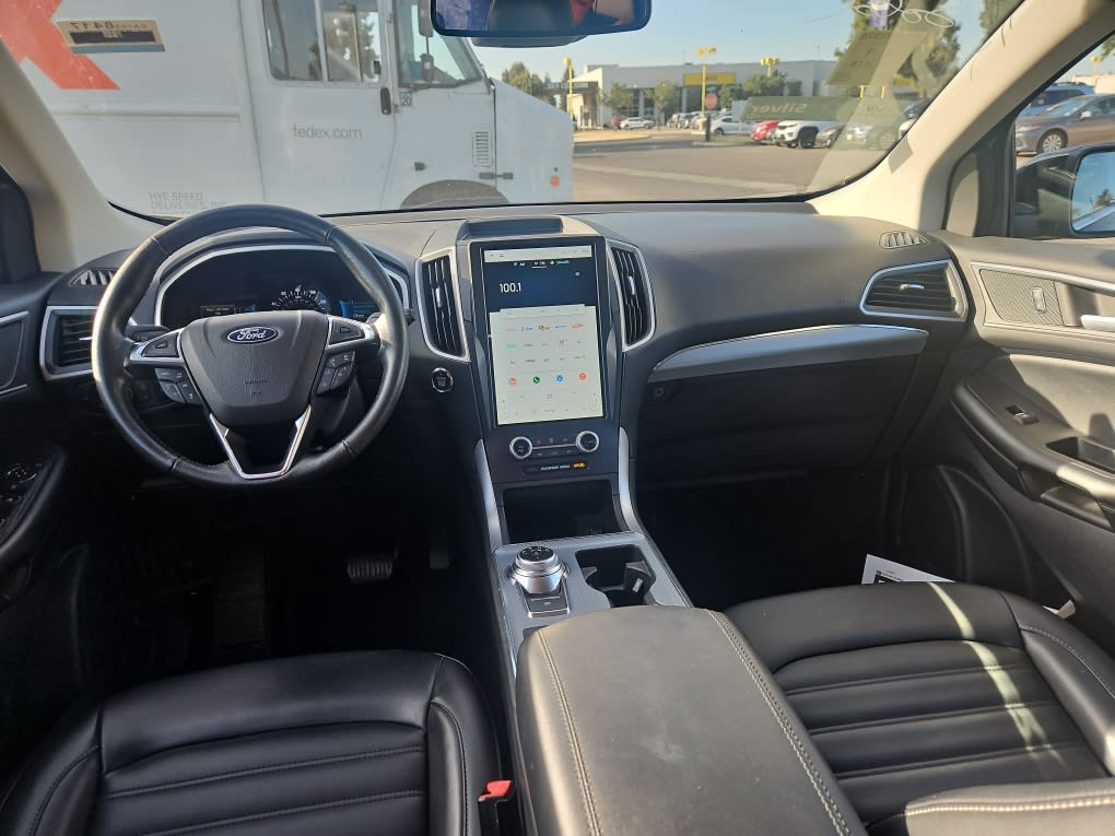 Thumbnail: 2021 Ford Edge - 7