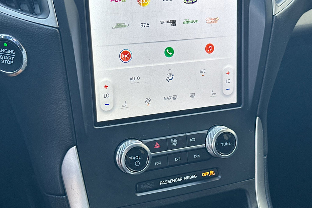Thumbnail: 2024 Ford Edge - 25