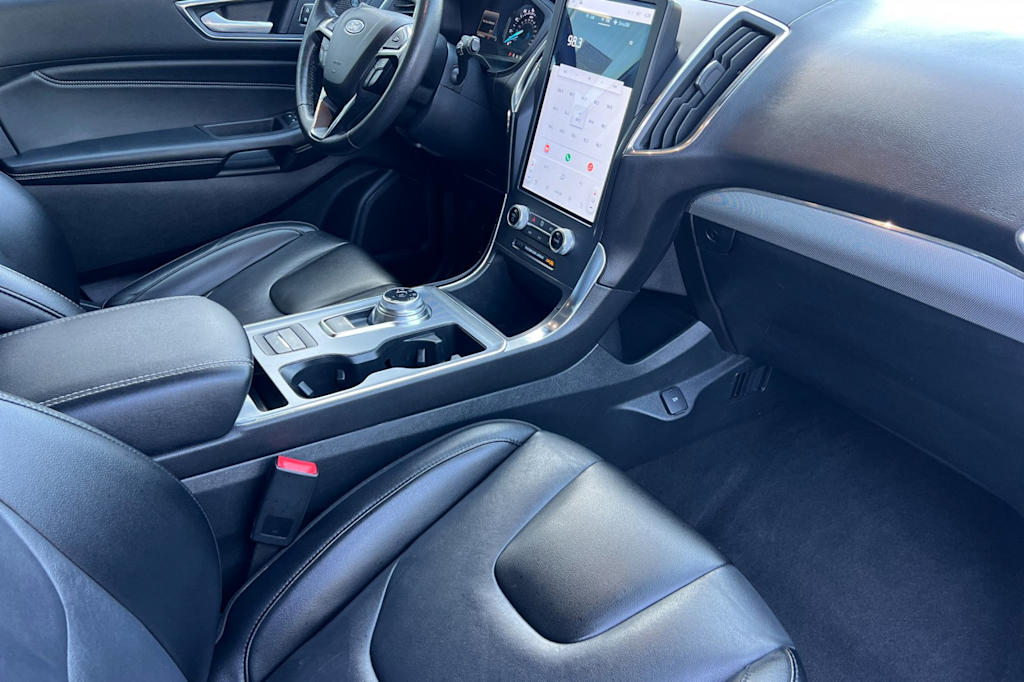 Thumbnail: 2022 Ford Edge - 13