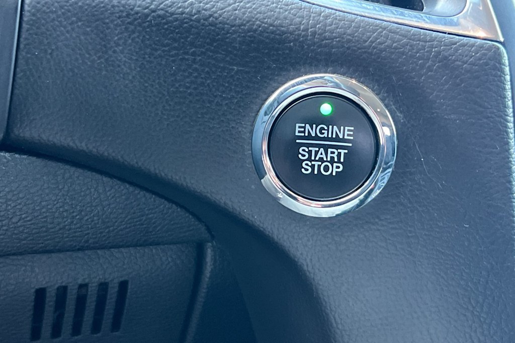 Thumbnail: 2022 Ford Edge - 26