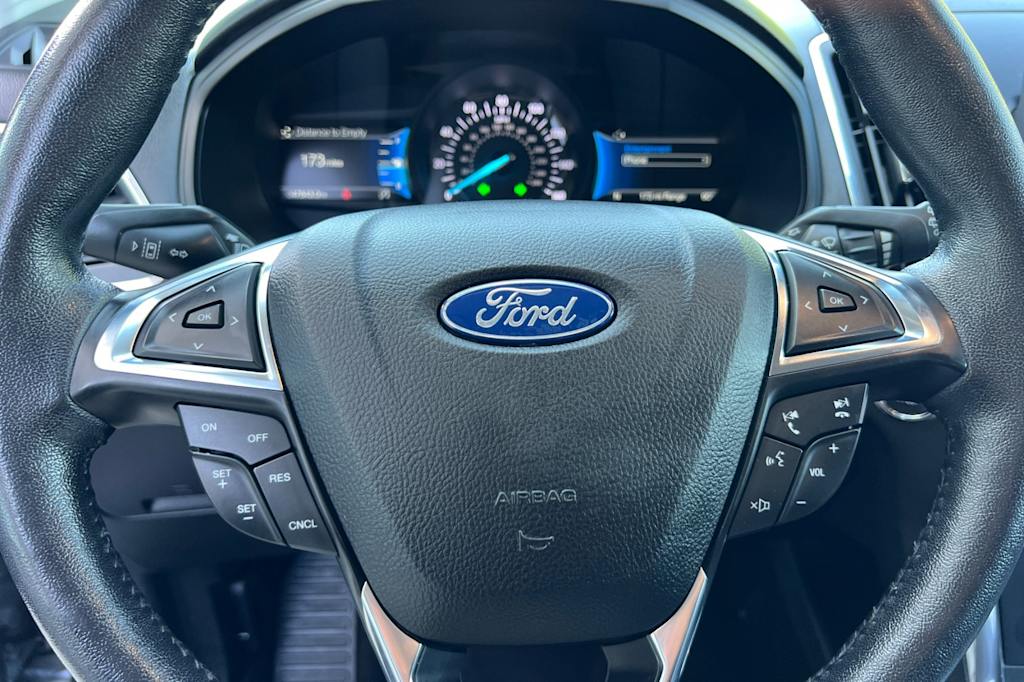 Thumbnail: 2022 Ford Edge - 27