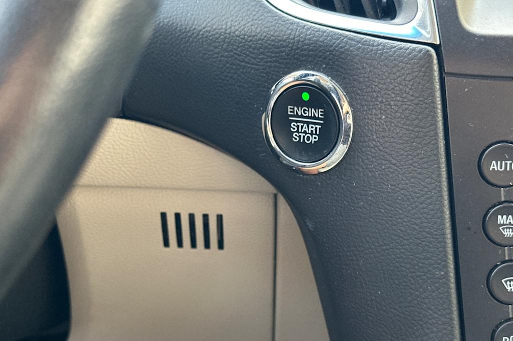 Thumbnail: 2020 Ford Edge - 26