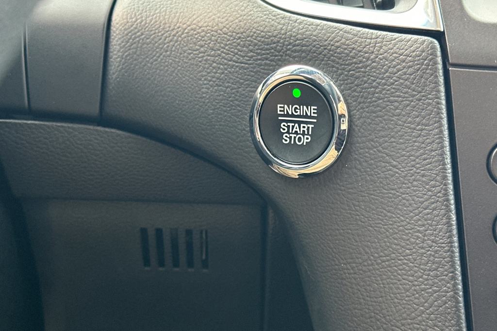 Thumbnail: 2020 Ford Edge - 26