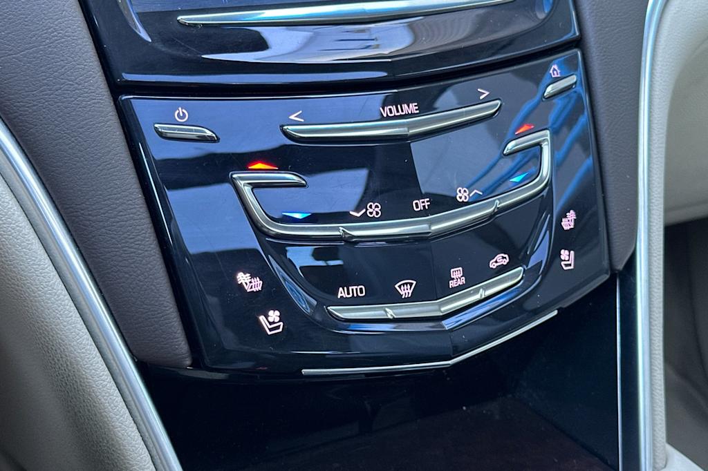 Thumbnail: 2017 Cadillac XTS - 25