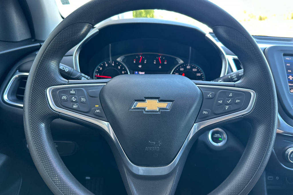 Thumbnail: 2022 Chevrolet Equinox - 27