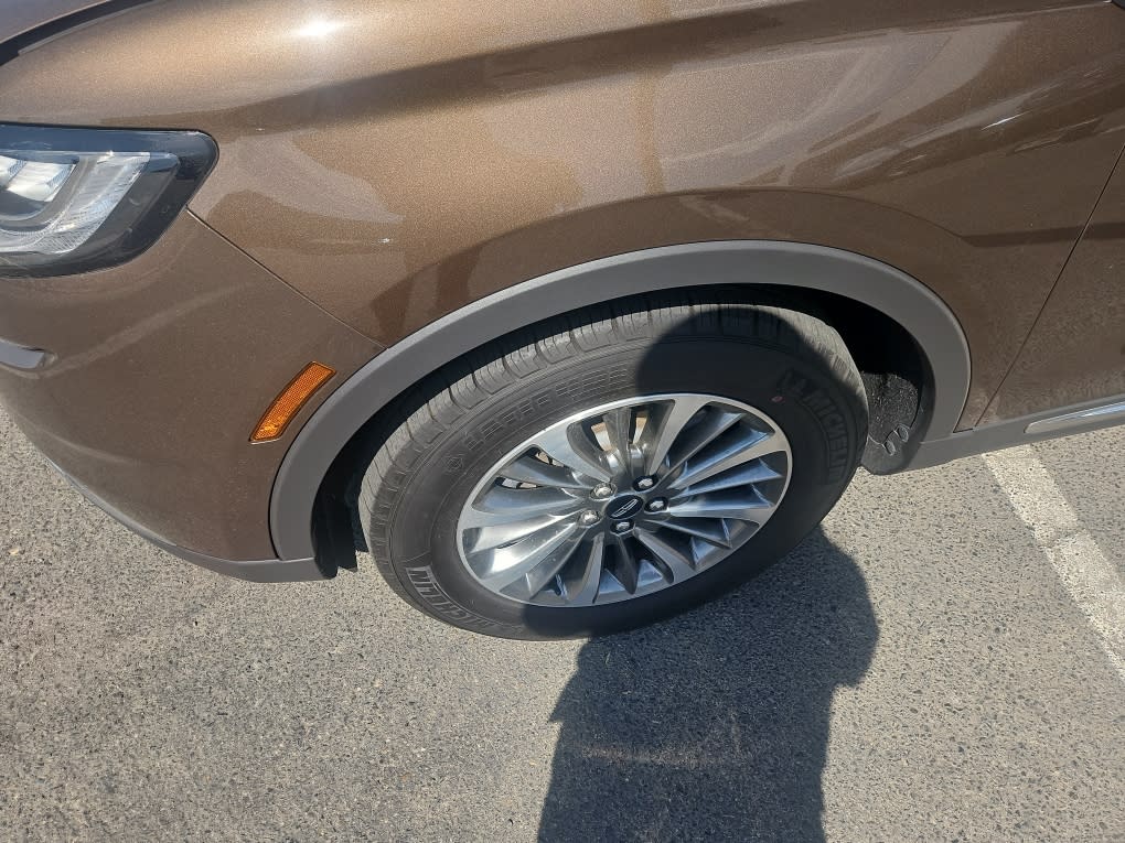 Thumbnail: 2022 Lincoln Nautilus - 13