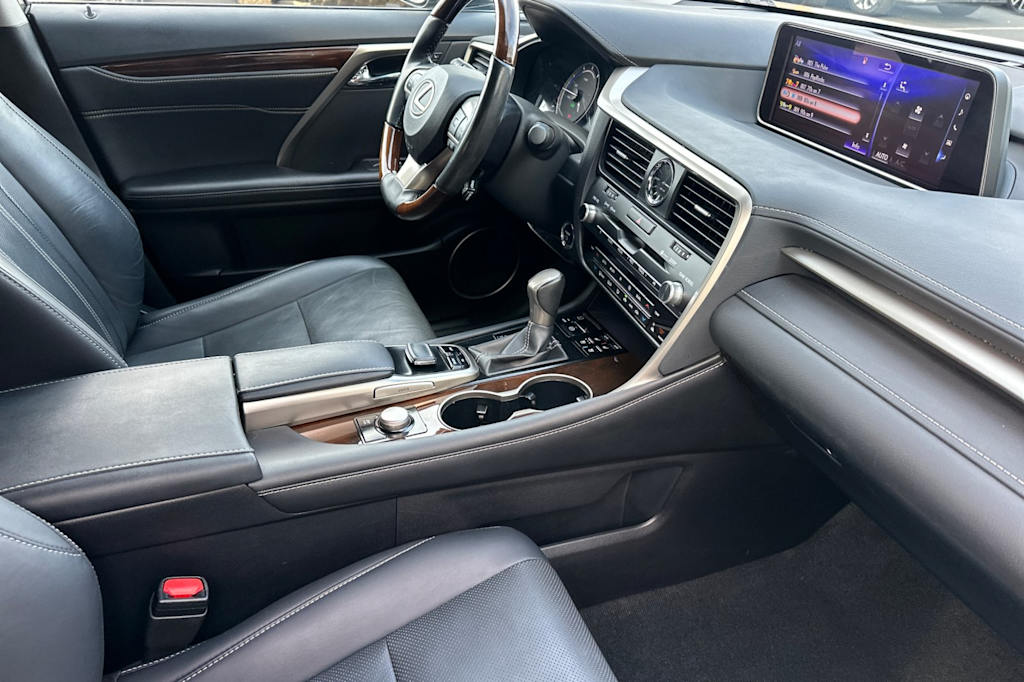 Thumbnail: 2019 Lexus RX - 12