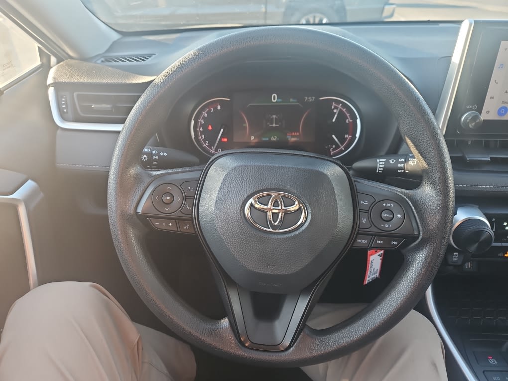 Thumbnail: 2023 Toyota RAV4 - 11
