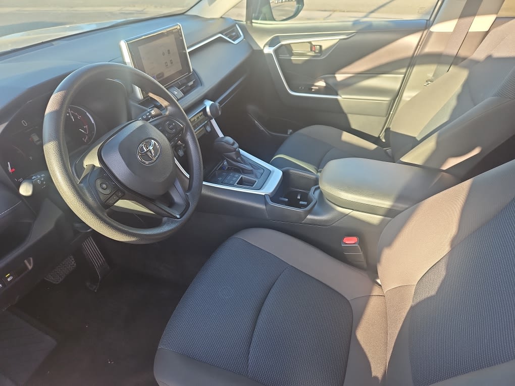 Thumbnail: 2023 Toyota RAV4 - 19