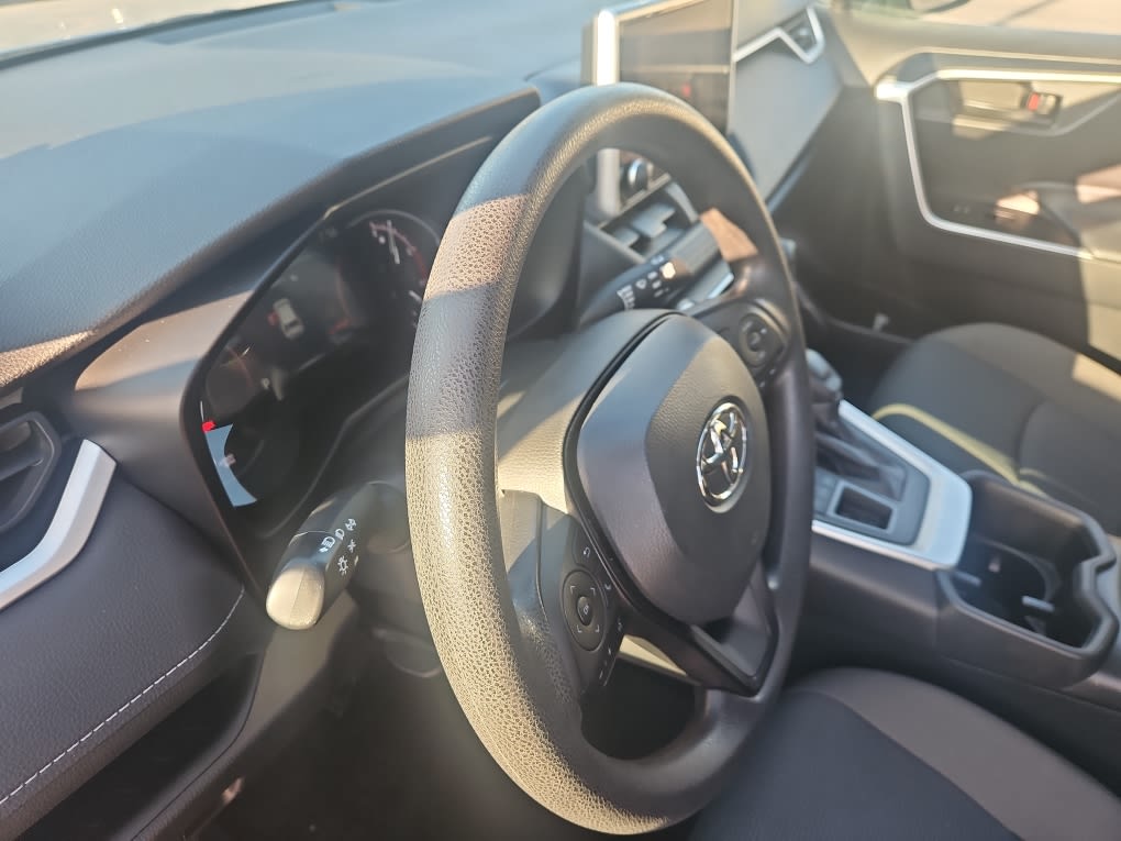 Thumbnail: 2023 Toyota RAV4 - 2