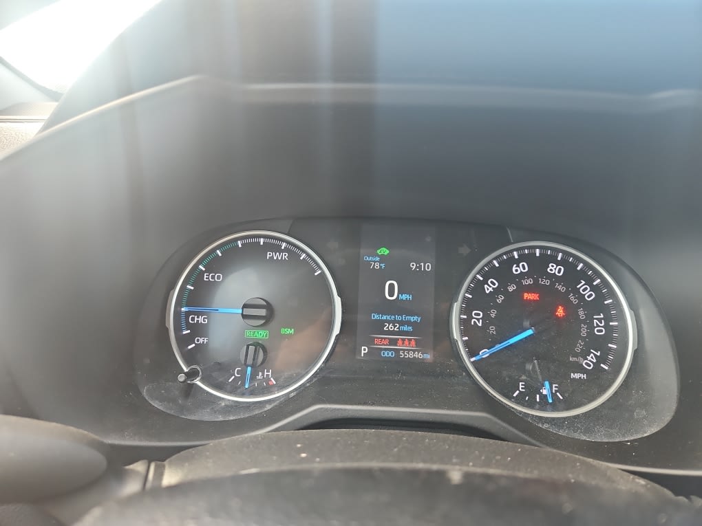 Thumbnail: 2021 Toyota RAV4 - 15