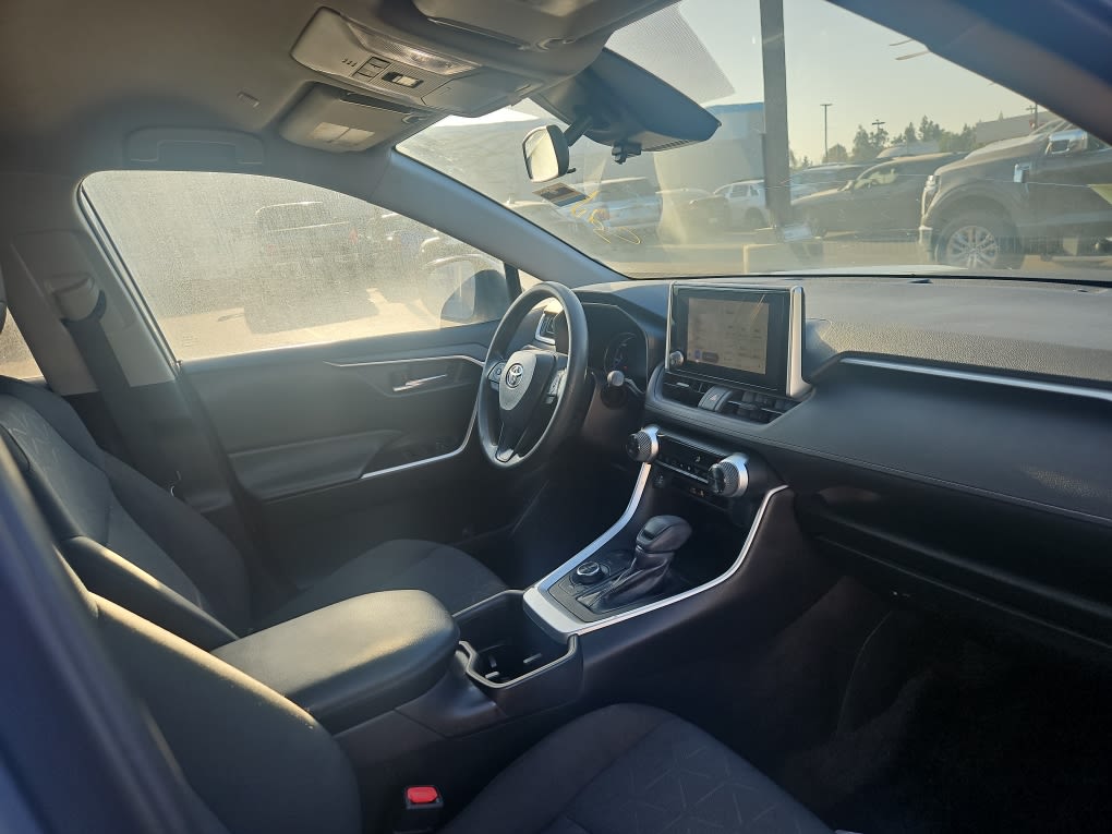 Thumbnail: 2023 Toyota RAV4 - 11