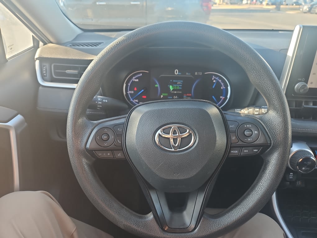 Thumbnail: 2023 Toyota RAV4 - 12