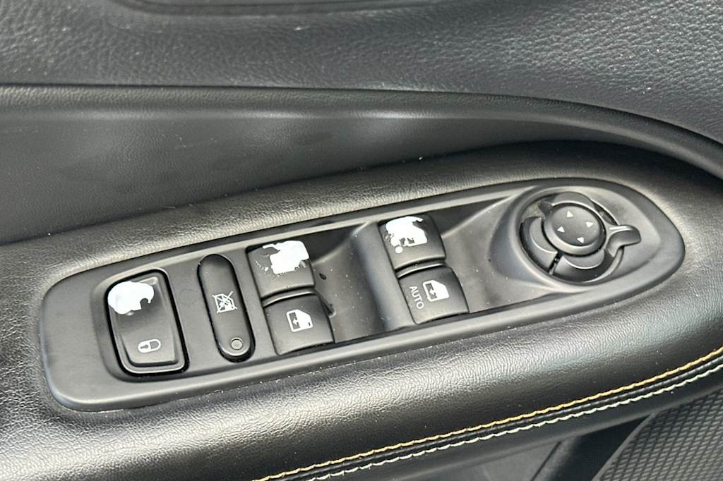 Thumbnail: 2018 Jeep Compass - 23