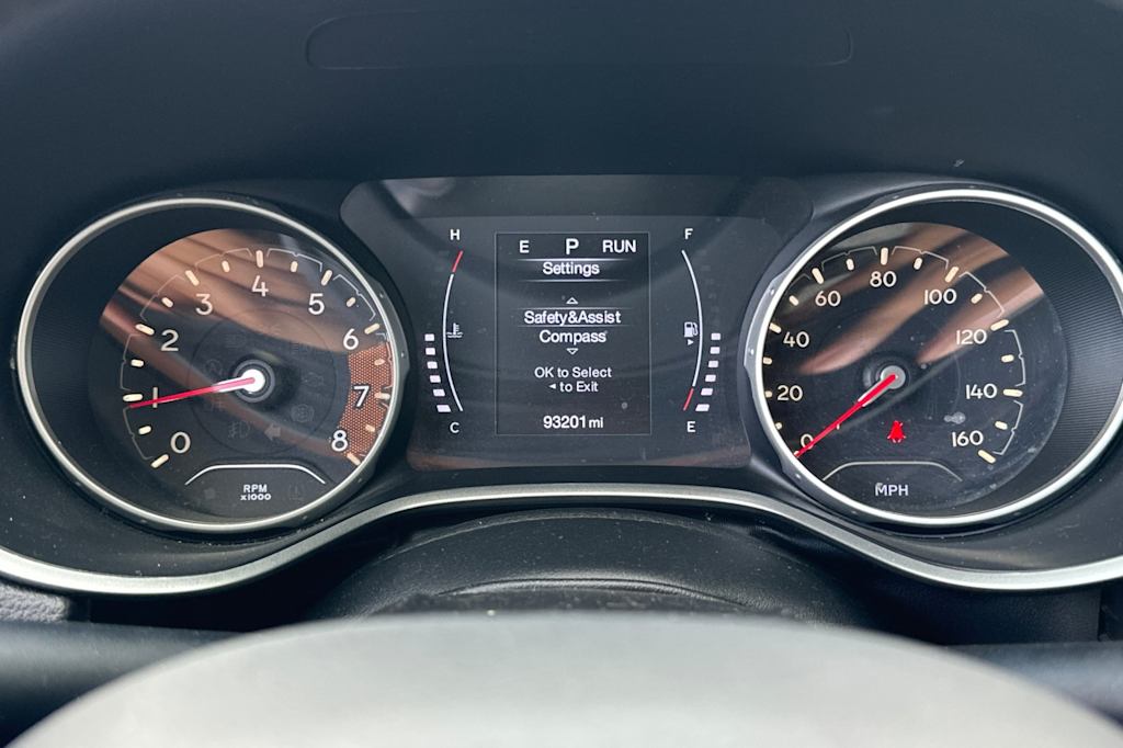 Thumbnail: 2018 Jeep Compass - 16