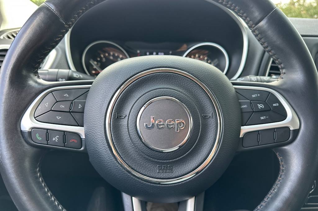 Thumbnail: 2018 Jeep Compass - 27