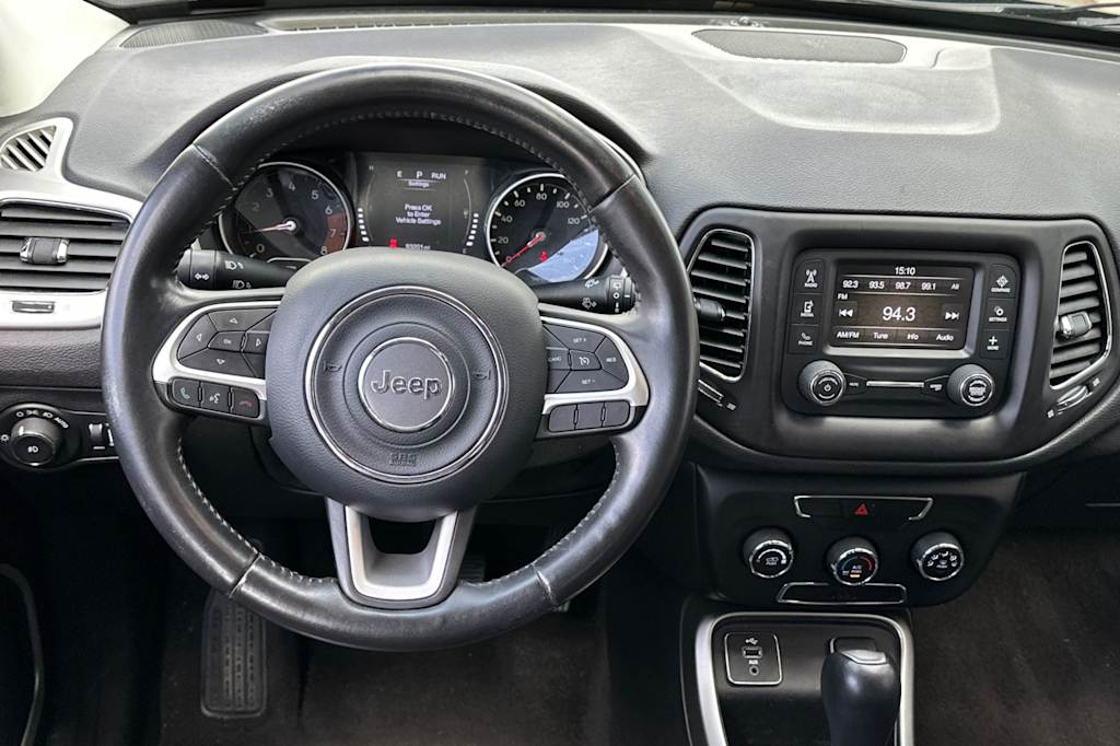 Thumbnail: 2018 Jeep Compass - 12