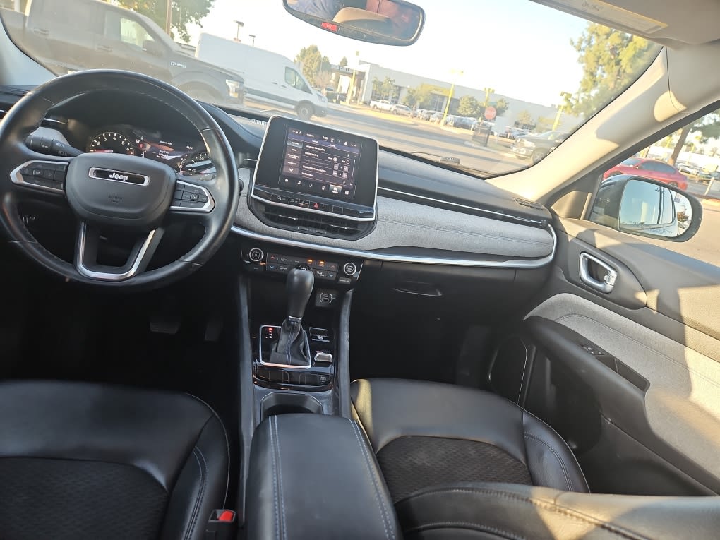 Thumbnail: 2022 Jeep Compass - 7