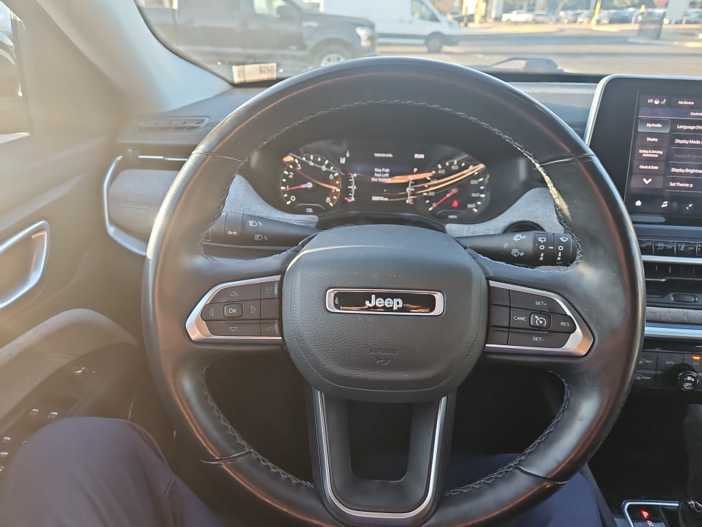 Thumbnail: 2022 Jeep Compass - 19