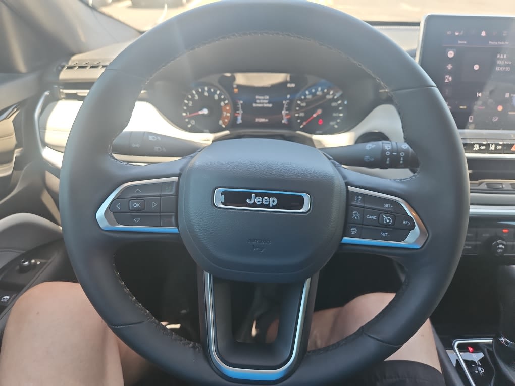 Thumbnail: 2025 Jeep Compass - 8