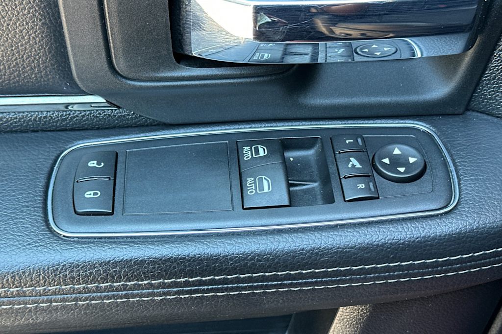 Thumbnail: 2017 RAM 1500 - 18