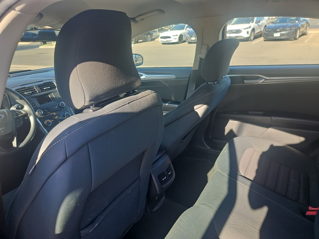 Thumbnail: 2017 Ford Fusion - 11